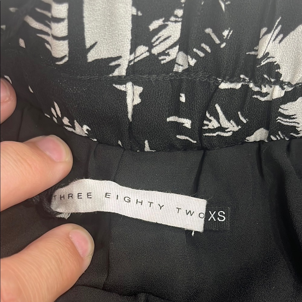 Black and White Palm Print Women's Shorts - Picture 5 of 7